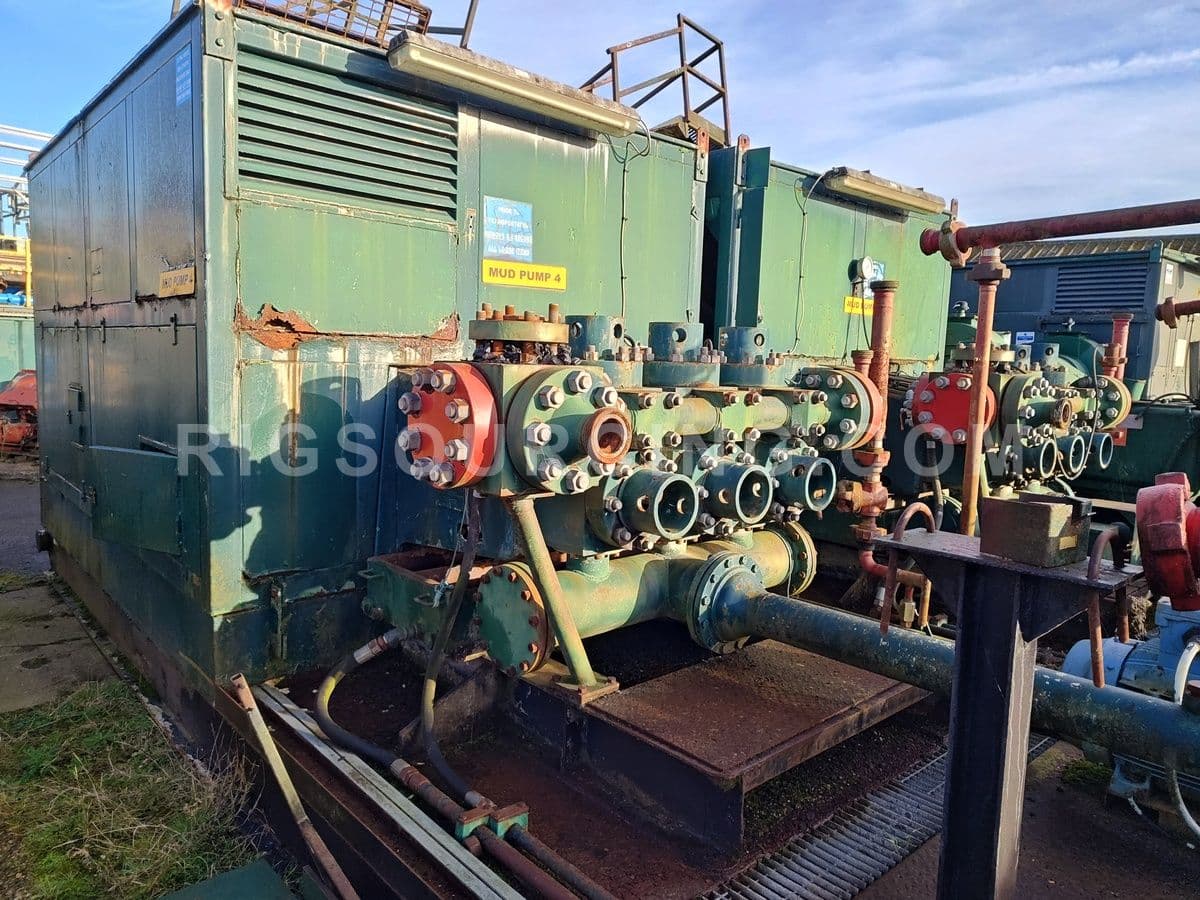 2x IDECO T1000 Triplex Pumps